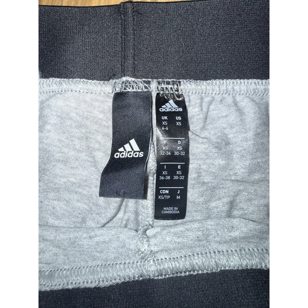 Adidas Sz‎ XS Heather Gray Cotton Leggings Black Logo EUC